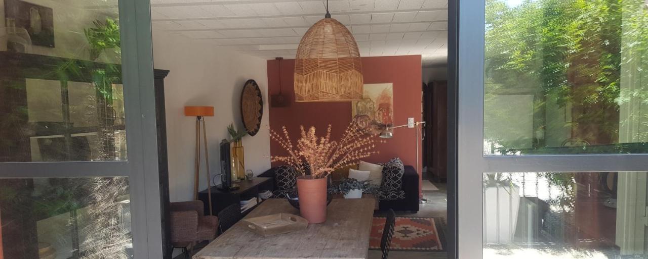 Studio avec patio et jacuzzi privatifs Mazan Extérieur photo