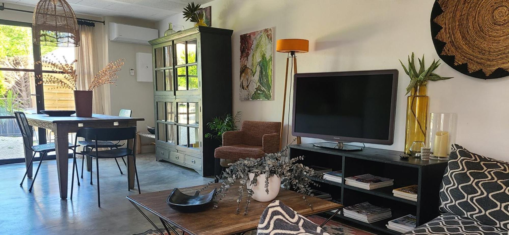 Studio avec patio et jacuzzi privatifs Mazan Extérieur photo
