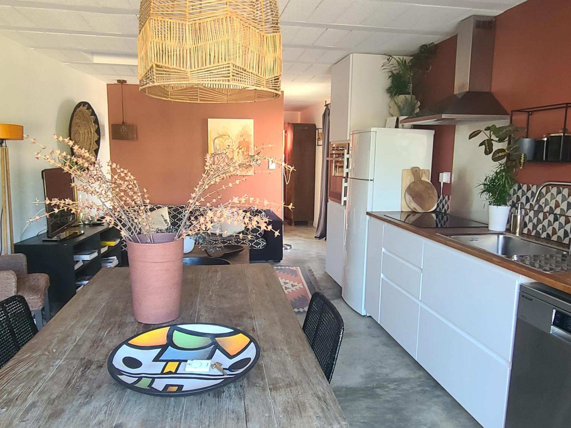 Studio avec patio et jacuzzi privatifs Mazan Extérieur photo
